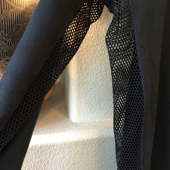 VS PINK sweatshirt with mesh sides - Picture 4 of 6